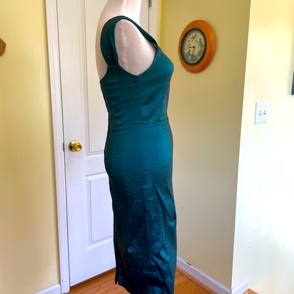 ModCloth one shoulder Rock Steady Dress - Picture 8 of 10